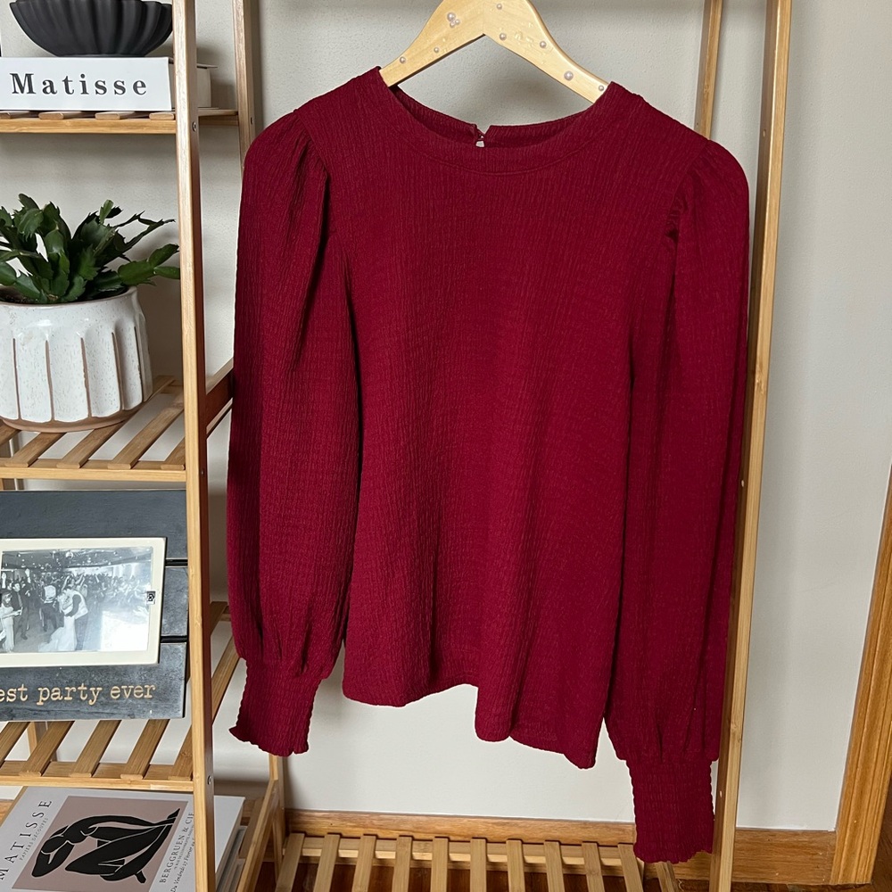 Burgundy Textured Top Staccato